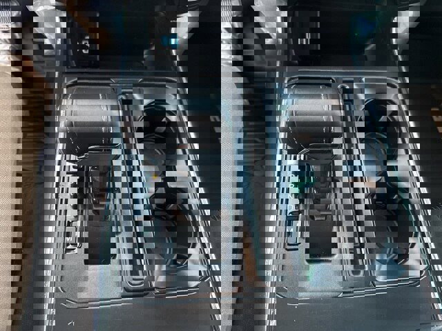 Certified 2022 Ford F150 XLT w/ Equipment Group 302A High image 20