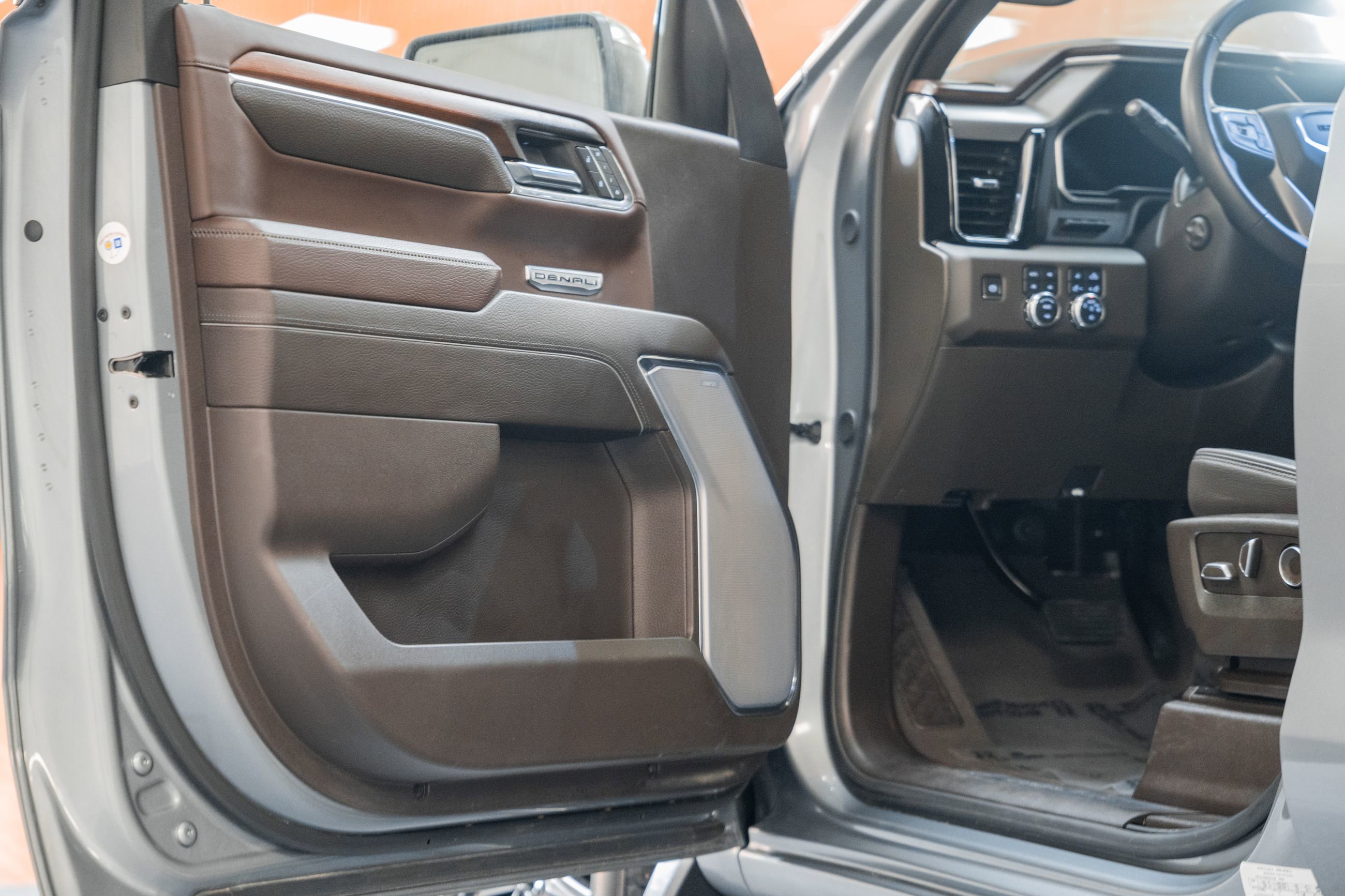 Used 2024 GMC Sierra 1500 Denali w/ Denali Reserve Package image 45