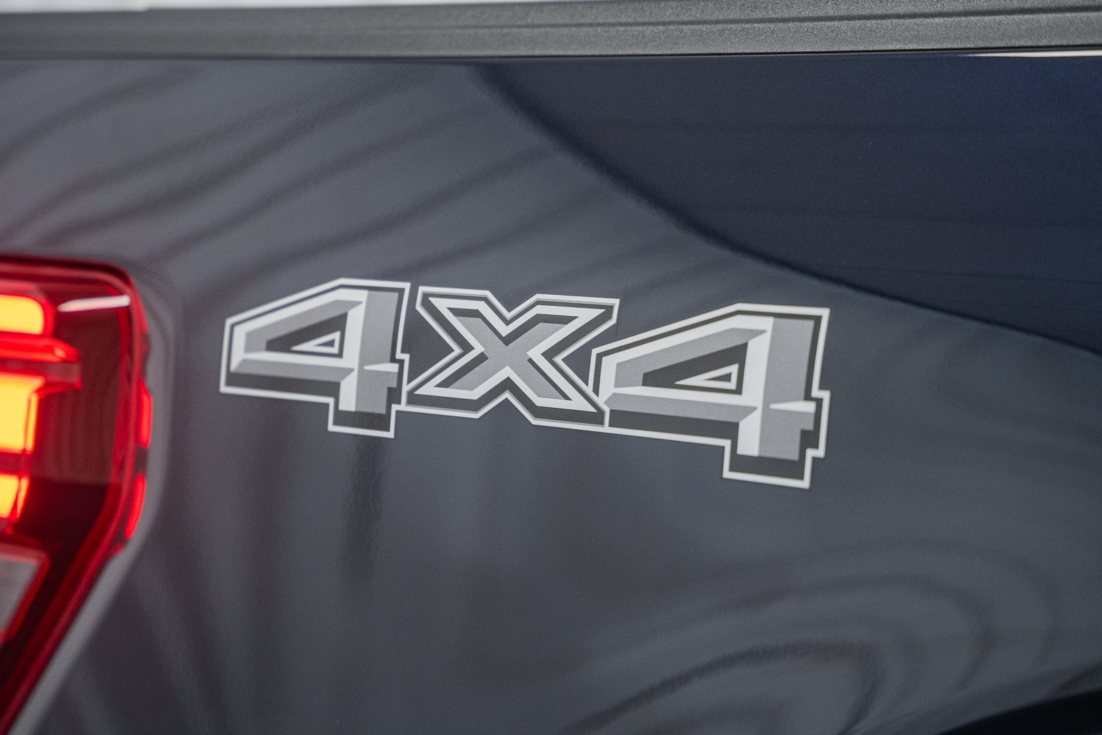 Certified 2025 Ford F150 Platinum AWD/4WD image 15