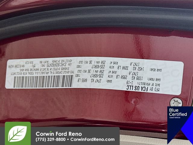 Used 2019 Chrysler Pacifica Touring-L FWD image 36