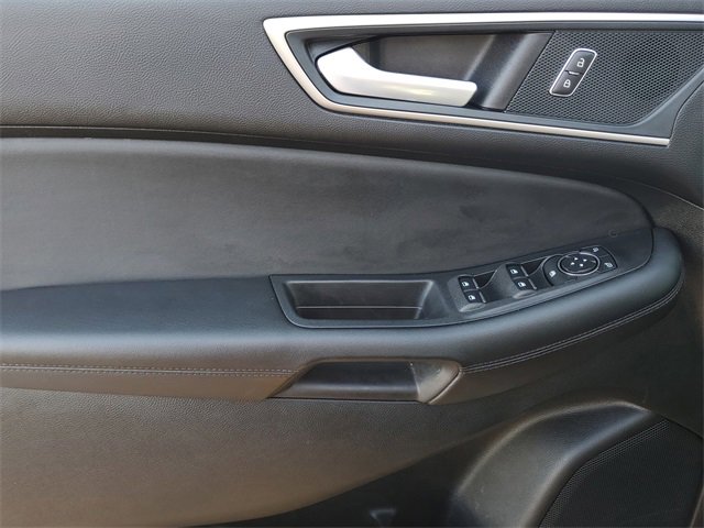 Certified 2024 Ford Edge SEL w/ Convenience Package image 9