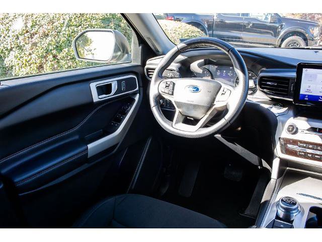 Certified 2021 Ford Explorer XLT w/ Class III Trailer Tow Package image 14