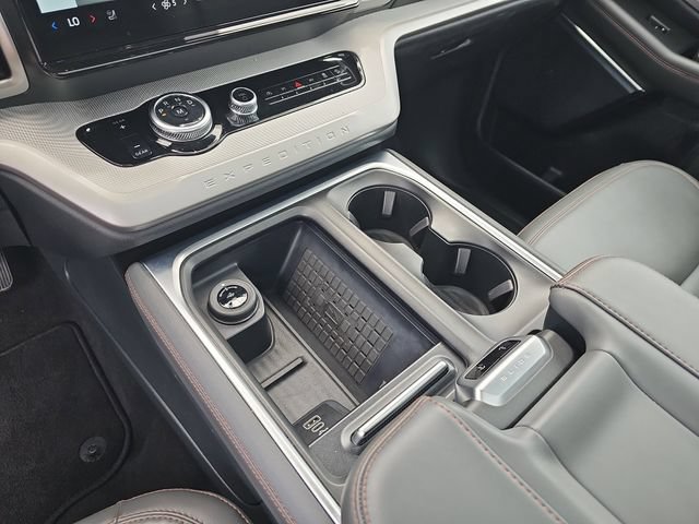 Certified 2025 Ford Expedition Max Active AWD/4WD image 35