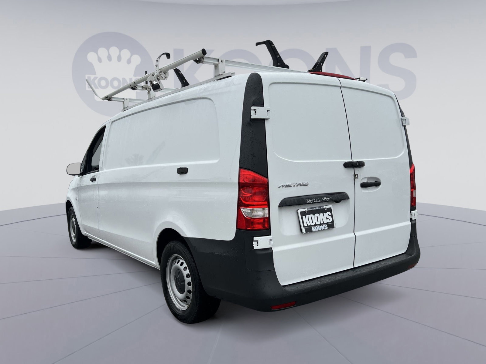 Used 2023 Mercedes-Benz Metris image 5