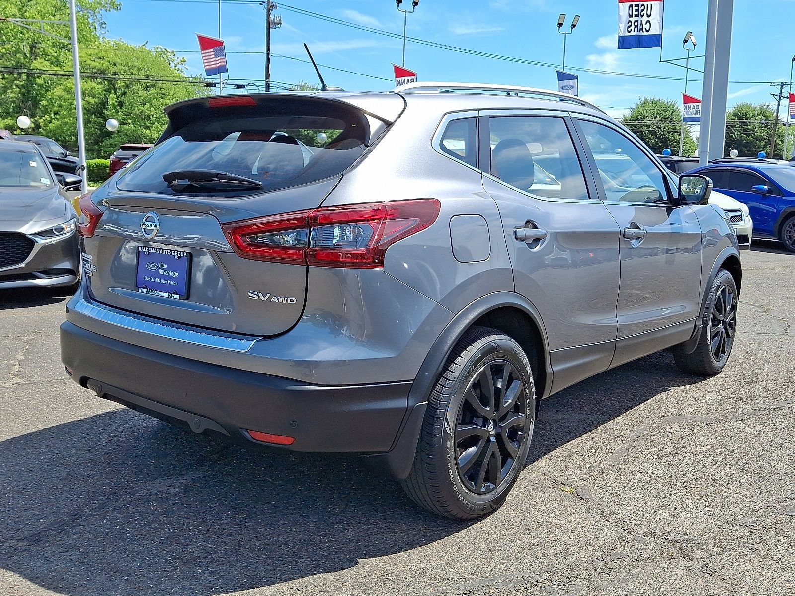 Used 2022 Nissan Rogue Sport SV w/ Technology Package AWD/4WD image 6