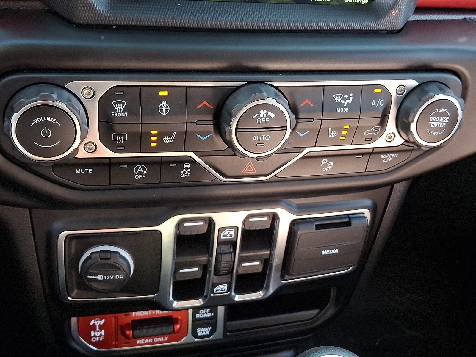 Used 2021 Jeep Wrangler Unlimited Rubicon image 23