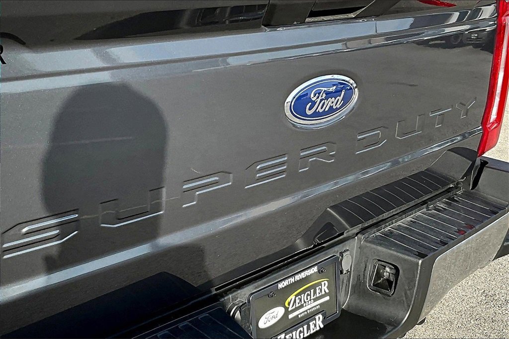Certified 2024 Ford F250 XLT image 8