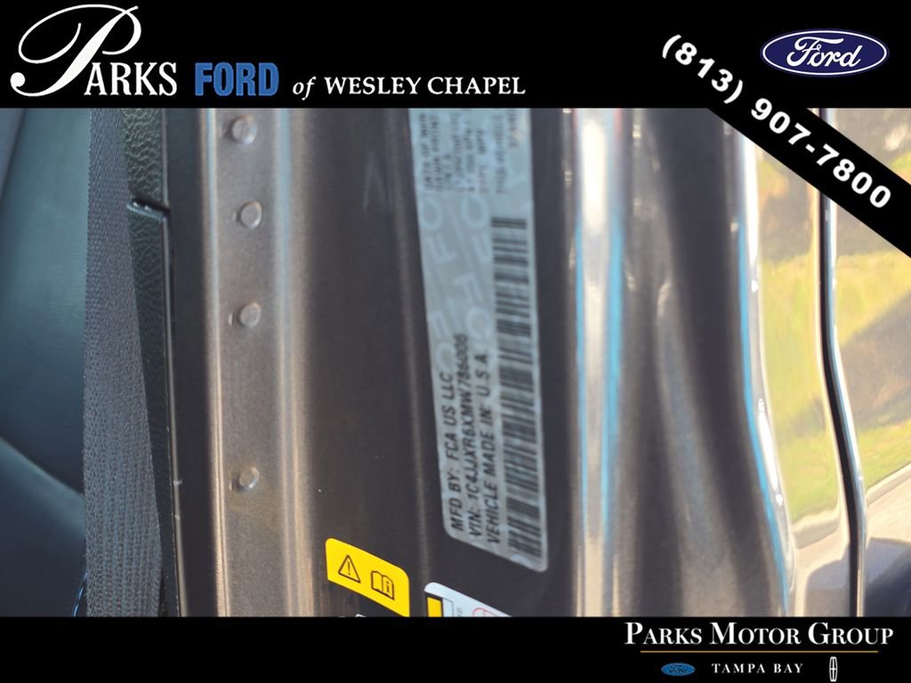 Used 2021 Jeep Wrangler Unlimited Rubicon 4xe image 32