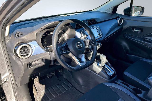 Used 2023 Nissan Versa SV image 14