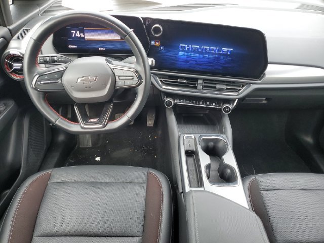 Used 2024 Chevrolet Equinox EV RS FWD image 22