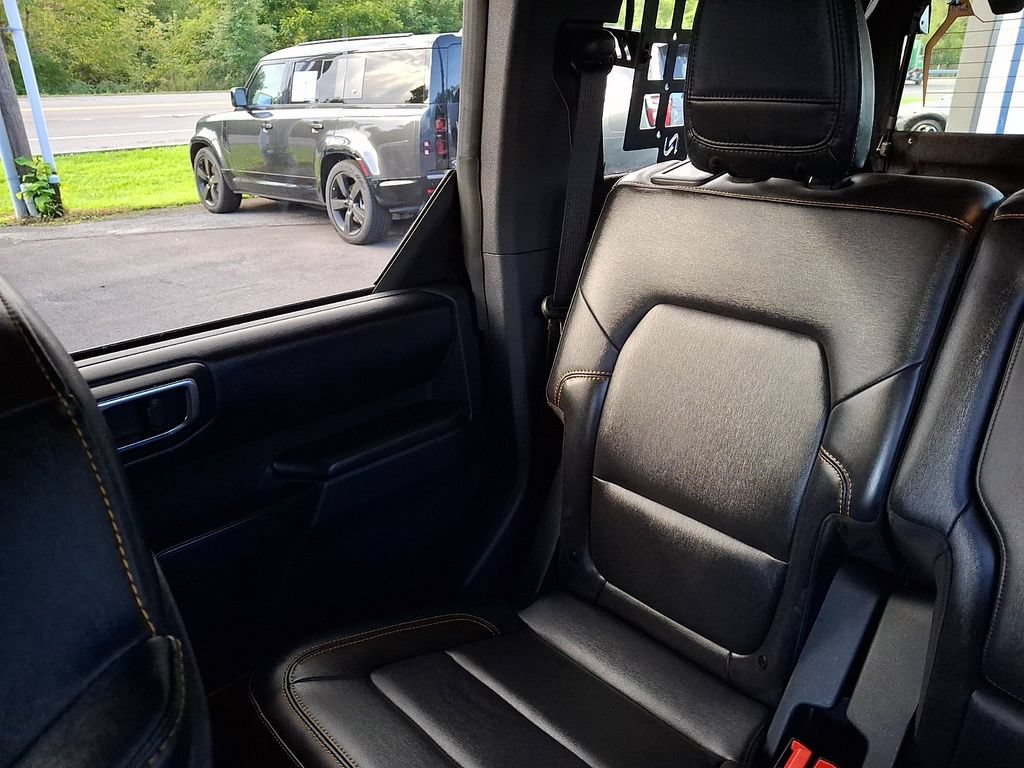 Certified 2024 Ford Bronco Badlands AWD/4WD image 18