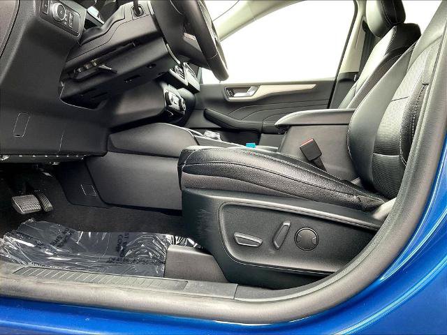 Certified 2022 Ford Escape SEL AWD/4WD image 40