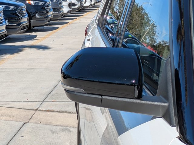 Certified 2020 Ford Explorer Platinum w/ Premium Technology Package image 10