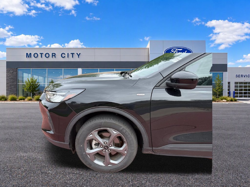 Certified 2025 Ford Escape ST-Line Select AWD/4WD image 34
