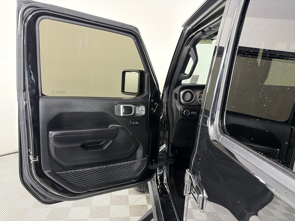 Used 2020 Jeep Wrangler Unlimited Sport S image 10