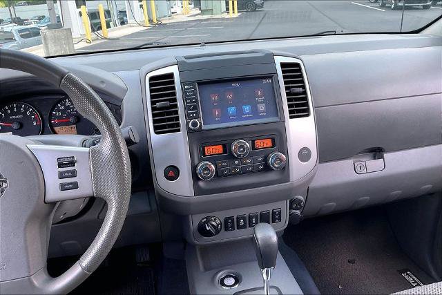 Used 2021 Nissan Frontier SV w/ Midnight Edition Floor Mats AWD/4WD image 6