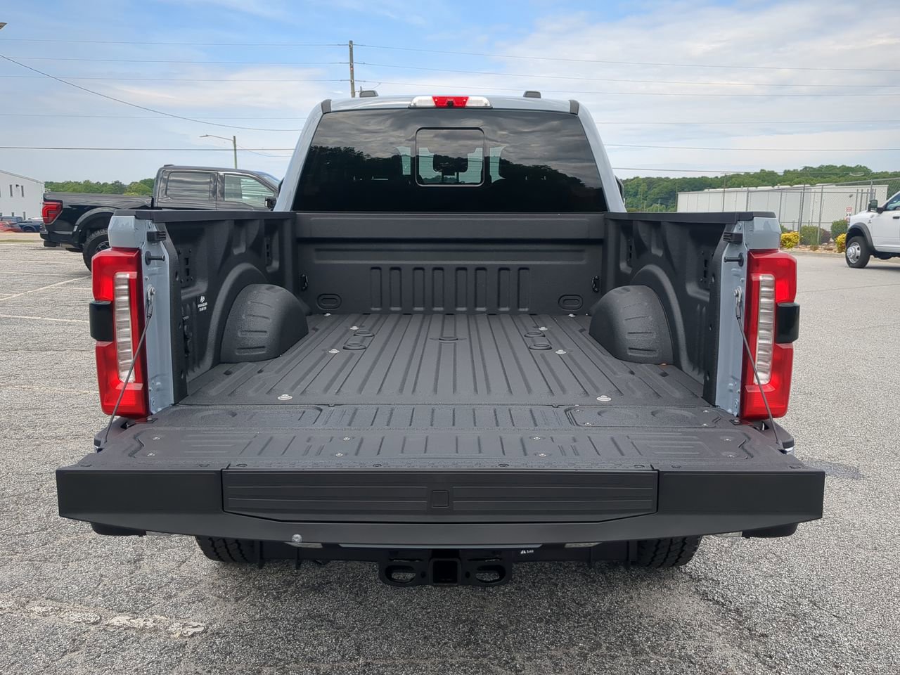 Certified 2025 Ford F250 Lariat w/ Lariat Ultimate Package AWD/4WD image 11