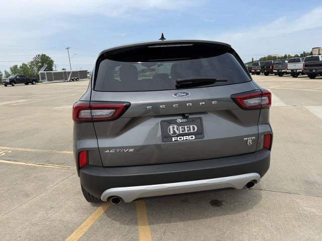 Certified 2025 Ford Escape Active AWD/4WD image 8