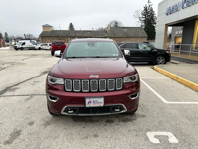 Used 2017 Jeep Grand Cherokee Overland w/ Jeep Active Safety Group image 27