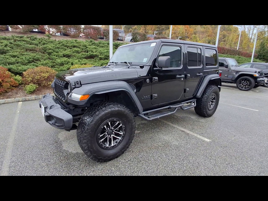 Used 2024 Jeep Wrangler Unlimited Sport AWD/4WD image 4