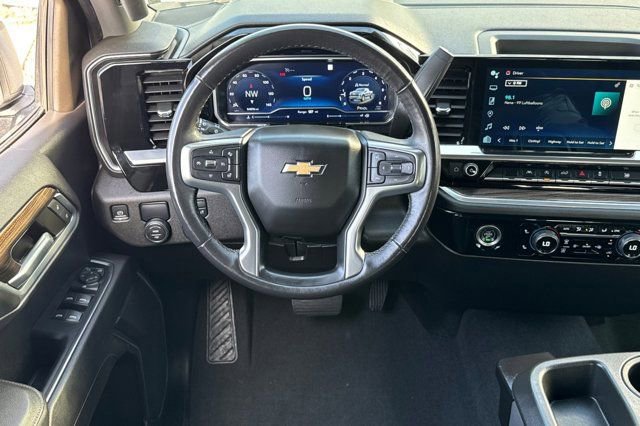 Used 2022 Chevrolet Silverado 1500 LT w/ Protection Package image 16