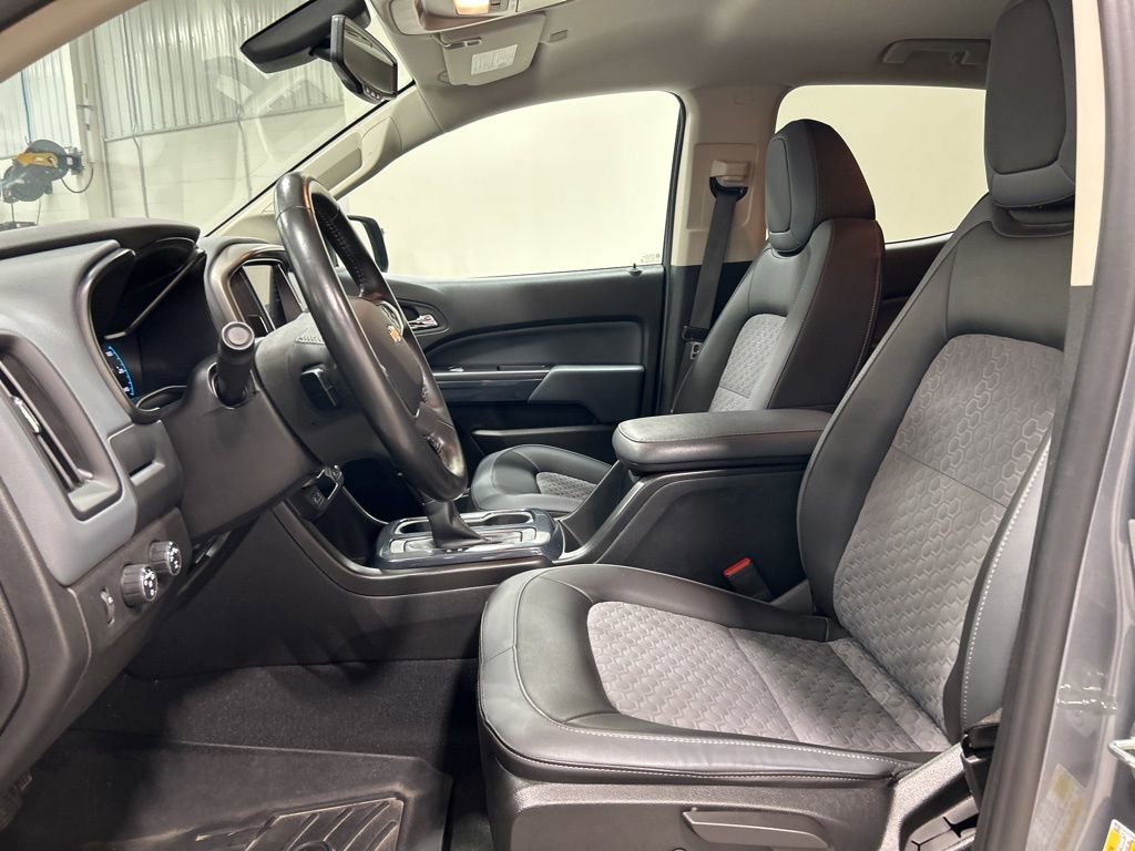 Used 2022 Chevrolet Colorado Z71 image 11