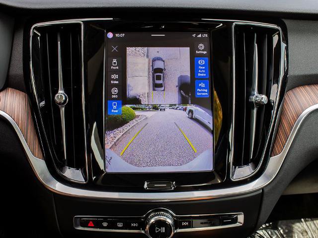 Used 2024 Volvo S60 B5 Plus AWD/4WD image 19