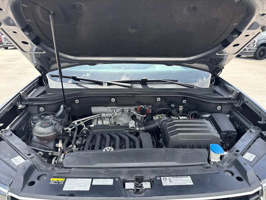 Used 2019 Volkswagen Atlas SEL R-Line FWD image 31