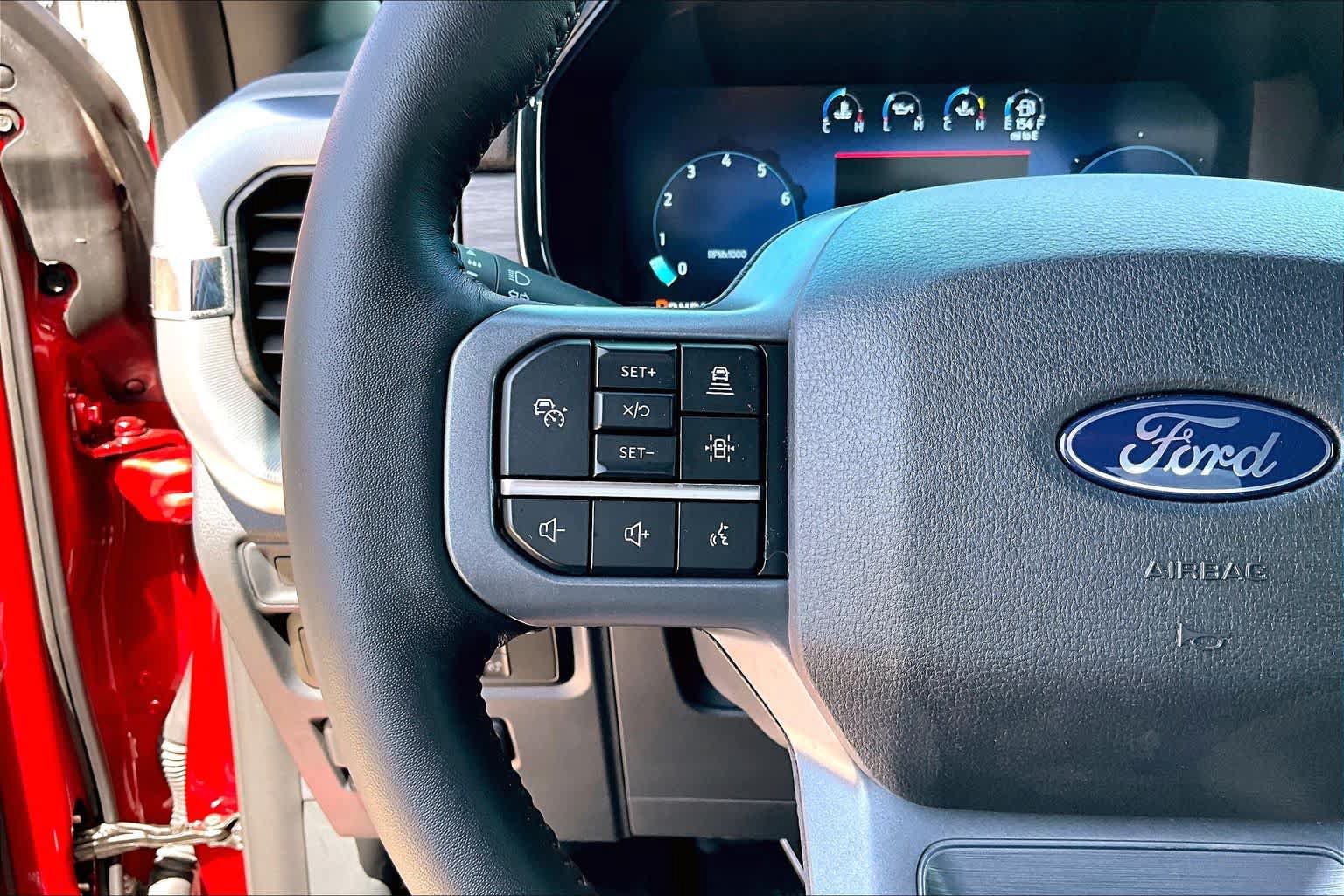 Certified 2024 Ford F150 Lariat w/ FX4 Off-Road Package AWD/4WD image 24