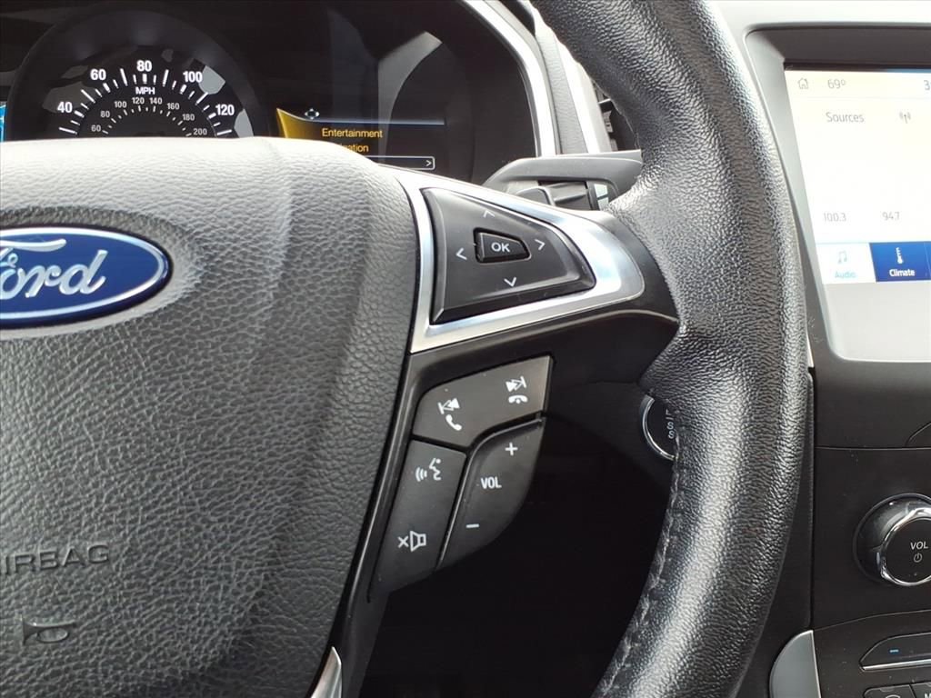 Certified 2020 Ford Edge SEL w/ Cold Weather Package image 16