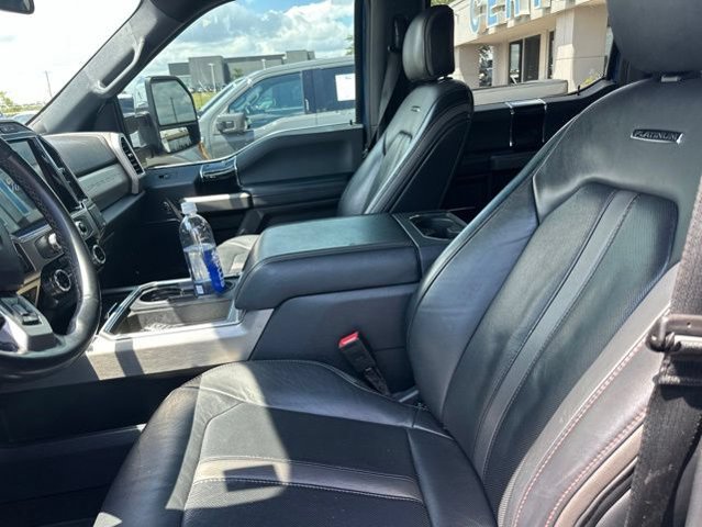 Certified 2022 Ford F350 Platinum w/ Tremor Off-Road Package AWD/4WD image 5