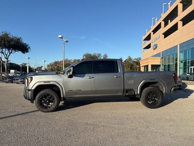 Used 2024 GMC Sierra 2500 AT4 w/ AT4 Premium Plus Package image 2