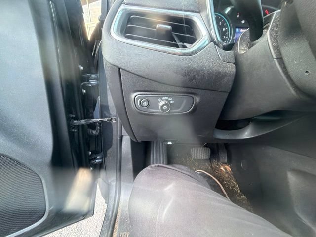 Used 2023 Chevrolet Equinox LT FWD image 10