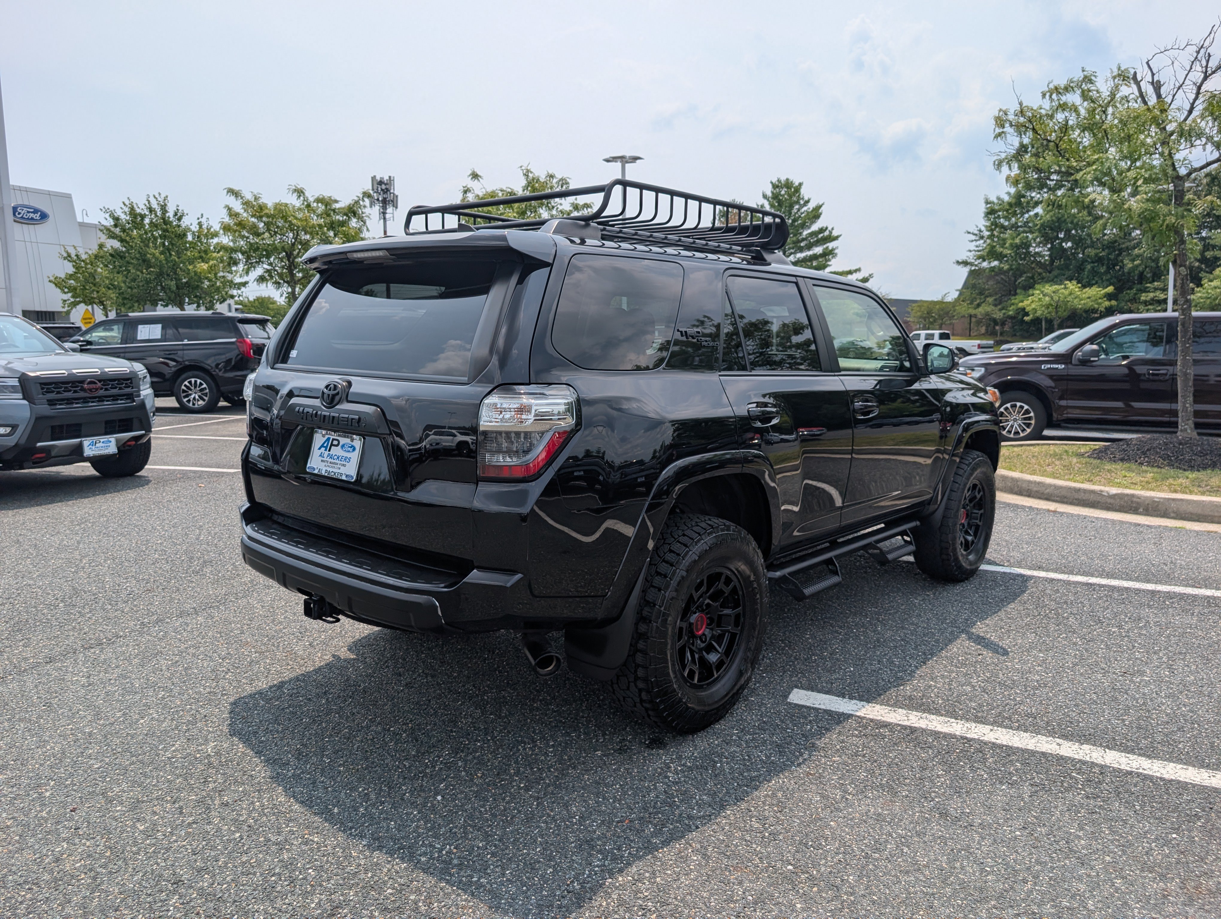 Used 2022 Toyota 4Runner TRD Off-Road Premium w/ TRD Black Wheel Package (TMS) AWD/4WD image 3