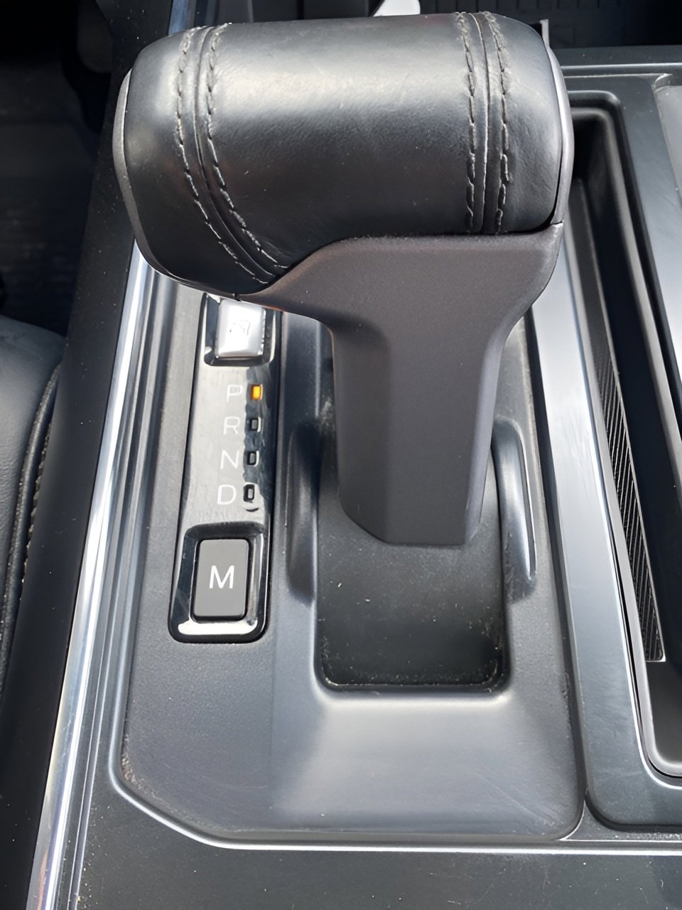 Certified 2022 Ford F150 Raptor w/ Equipment Group 801A High image 28