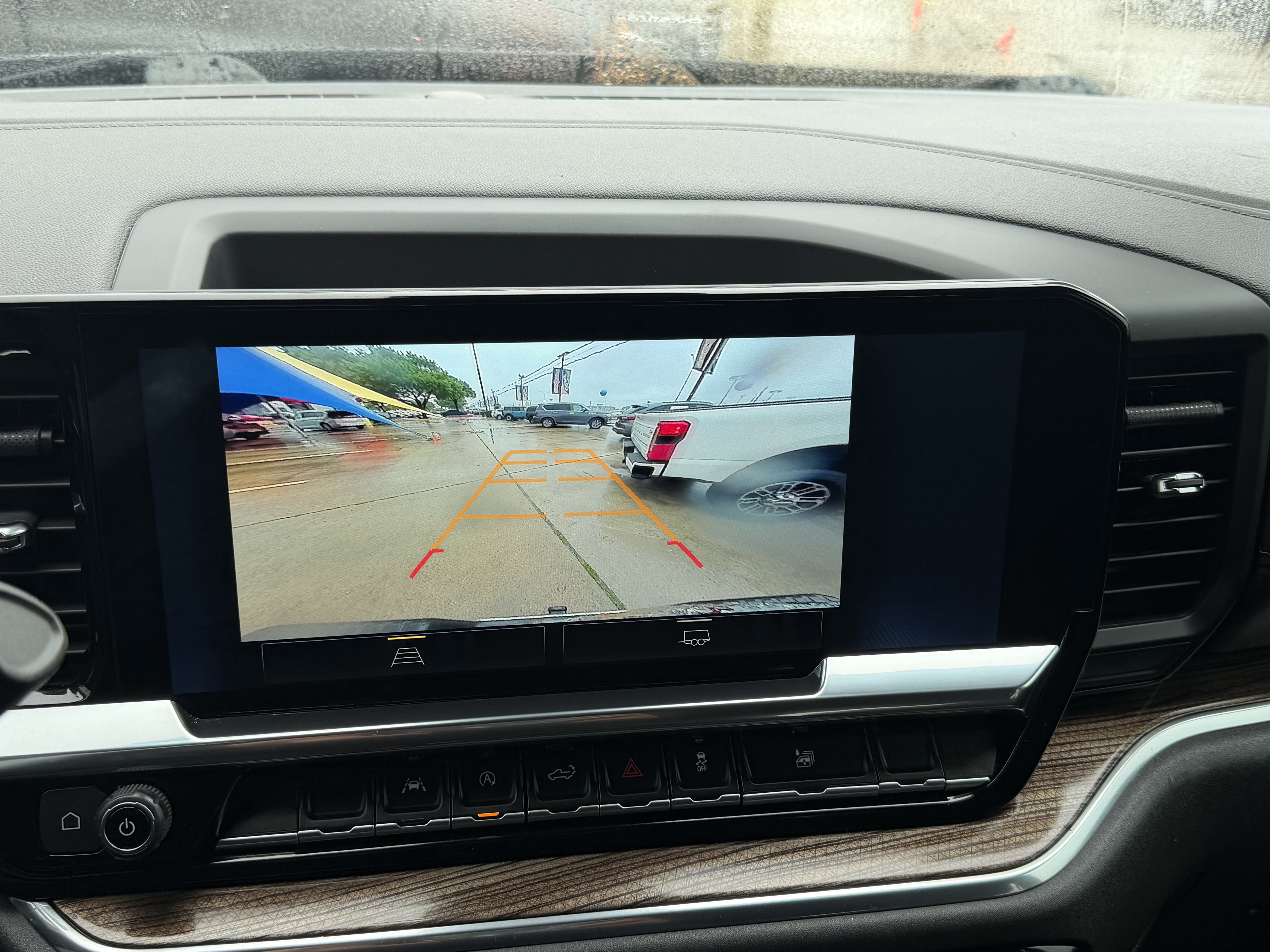 Used 2024 Chevrolet Silverado 1500 LT image 24