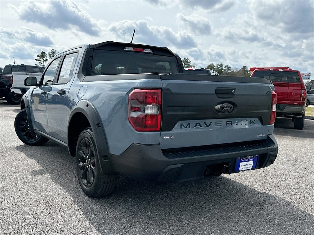Certified 2024 Ford Maverick XLT w/ XLT Luxury Package image 2