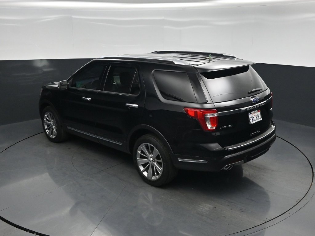 Certified 2018 Ford Explorer Limited AWD/4WD image 38