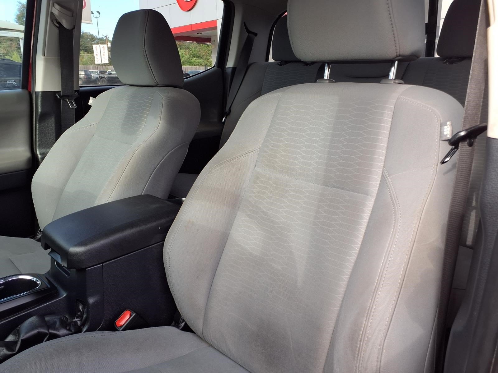 Used 2019 Toyota Tacoma SR w/ SR Convenience Package AWD/4WD image 14