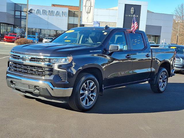Used 2023 Chevrolet Silverado 1500 LT w/ Protection Package image 3