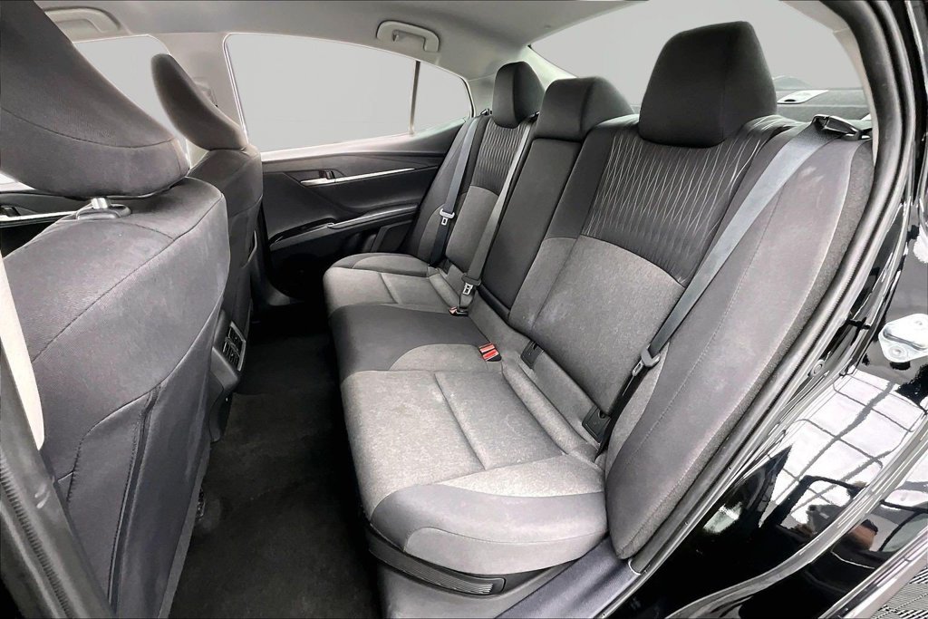 Used 2025 Toyota Camry LE FWD image 26