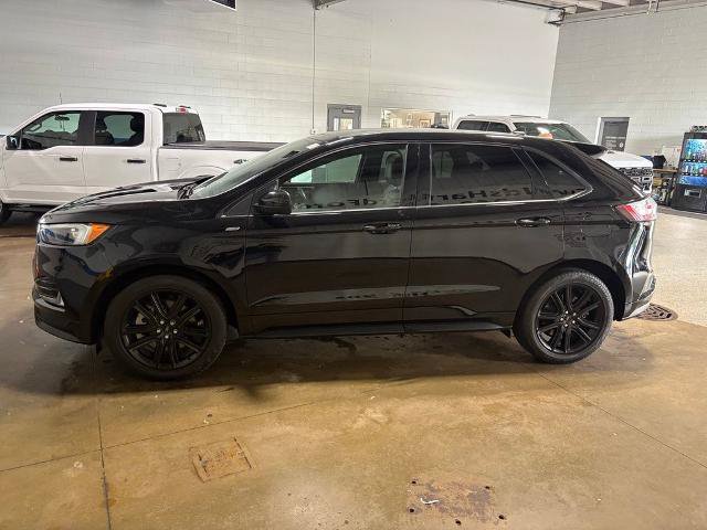 Certified 2024 Ford Edge ST-Line AWD/4WD image 7
