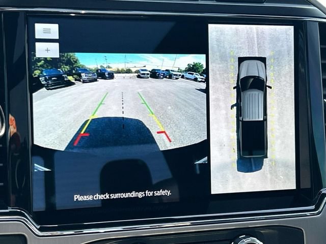 Certified 2022 Ford F350 Platinum w/ FX4 Off-Road Package AWD/4WD image 37