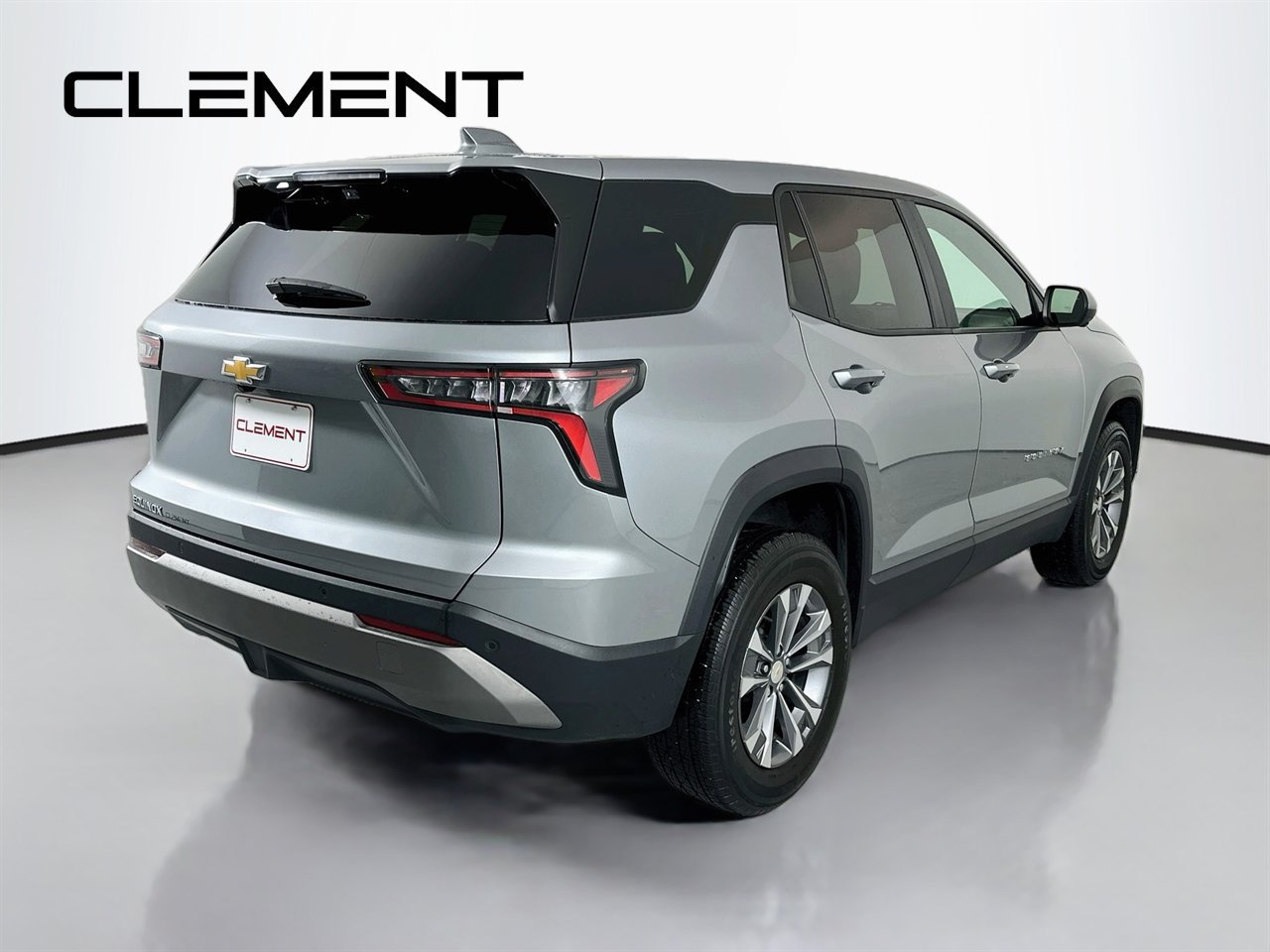 Used 2025 Chevrolet Equinox LT w/ Safety and Technology Package FWD image 7