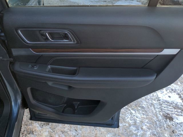 Certified 2019 Ford Explorer Limited image 18