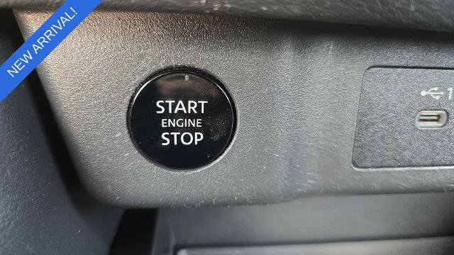 Used 2024 Nissan Rogue S AWD/4WD image 20