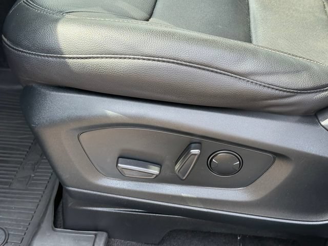 Certified 2022 Ford Explorer Limited w/ Equipment Group 301A AWD/4WD image 4
