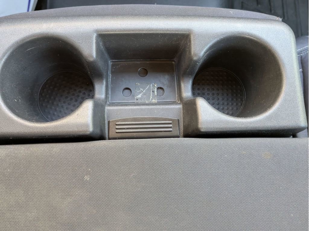 Used 2017 Nissan Titan SV image 18