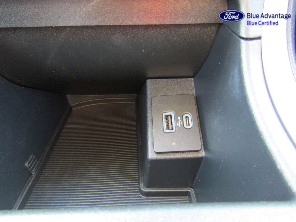 Certified 2024 Ford Edge SE AWD/4WD image 35