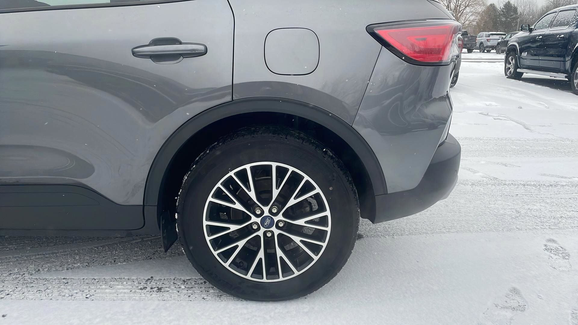 Certified 2022 Ford Escape SEL w/ Technology Package image 24